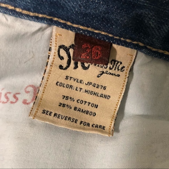 Miss Me Bermuda Jean Shorts - Picture 9 of 11